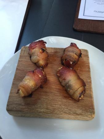 Down One Bourbon Bar & Restaurant